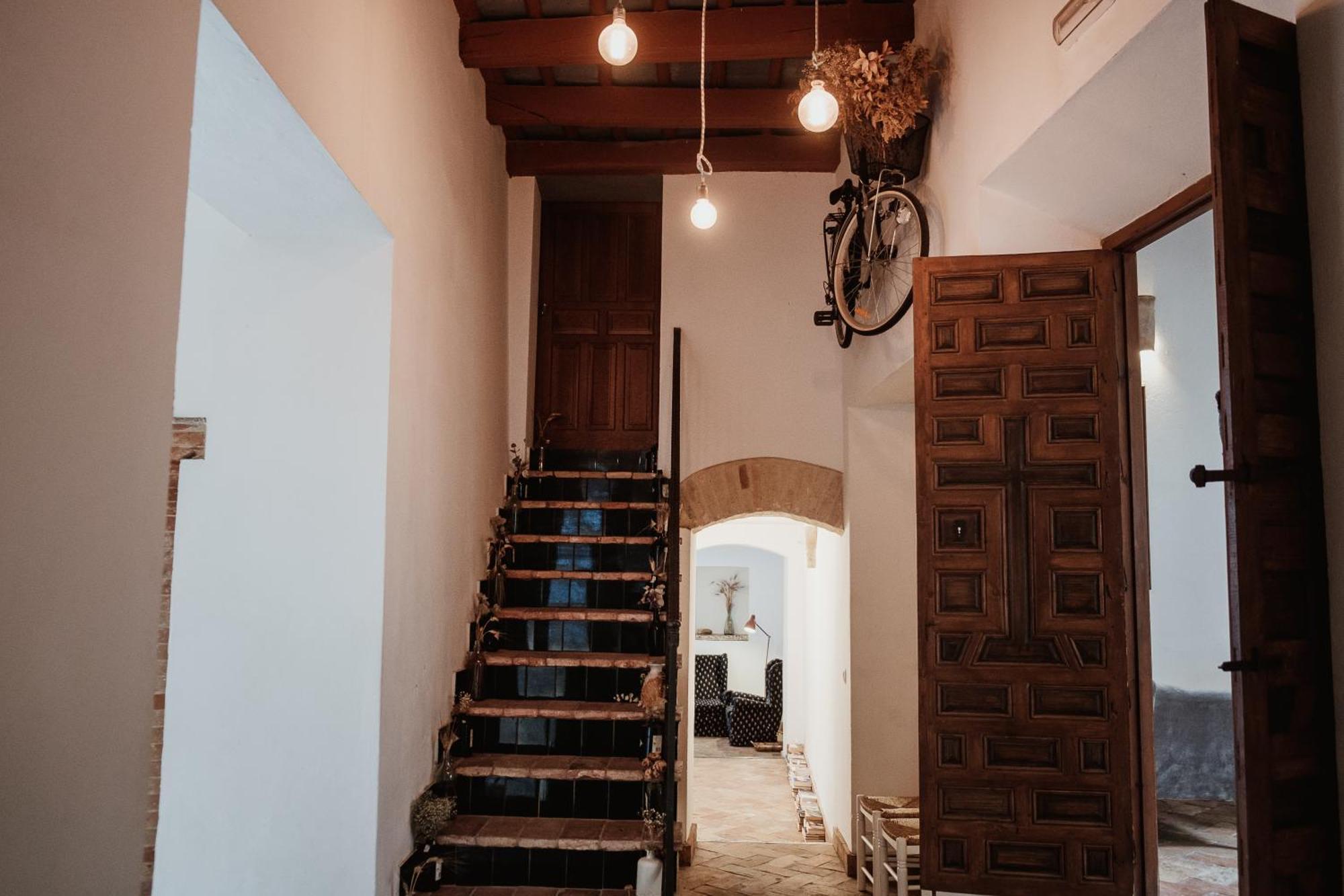 Hostal Cafe Frenteabastos Carmona  Exterior foto